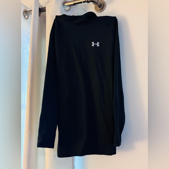 Under Armour Midnight Black Turtleneck - Picture 3 of 5